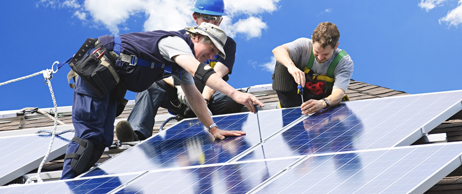 1584 zonnepanelen op Royal Van Lent Shipyard Amsterdam - Technea 